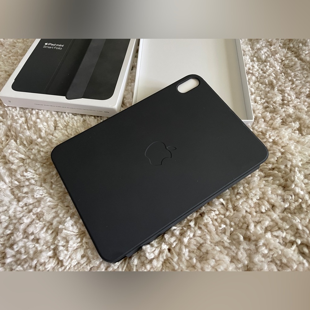 Apple iPad Mini Smart Folio, Black (6th generation)